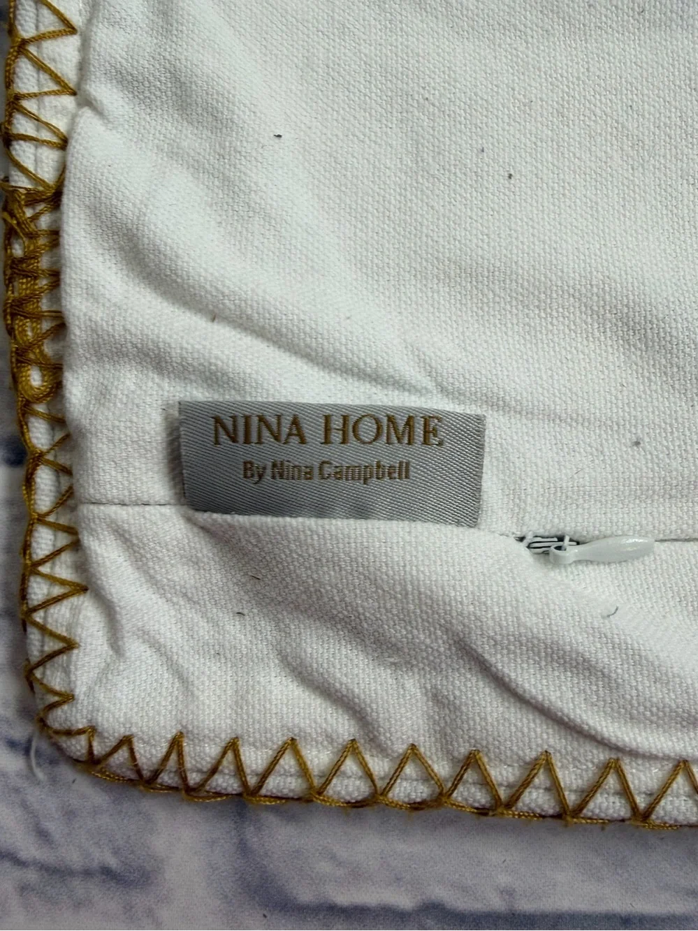 Nina Home Decorative Pillow Cover in Res Bird Embroidery White with Gold Trim